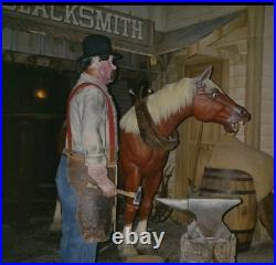 Mgm Studios Backlot Tour Prop Spur Epcot World Of Motion Disney