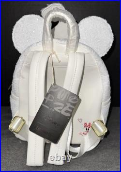 Mickey Mouse Snowman Holiday Theme Park Loungefly Mini Backpack Disney Wallet A1