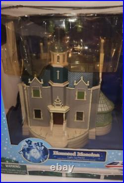NEW Disney Haunted Mansion LIGHT UP Playset Theme Park Edition w Ghosts & Sounds