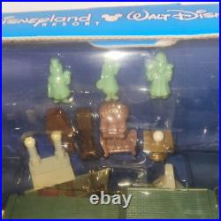 NEW Disney Haunted Mansion LIGHT UP Playset Theme Park Edition w Ghosts & Sounds