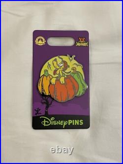 NEW Set of 14 Walt Disney Parks 2024 Halloween Pins Minnie Mickey Pass DVC House