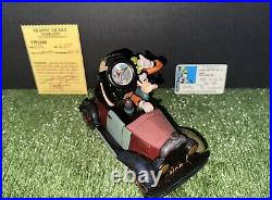 NIB Fossil Disney Theme Parks Goofy 70th Anniversary Watch Figurine Set RARE