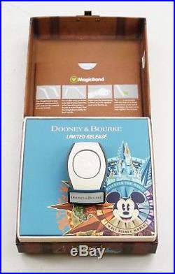 New Dooney & Bourke Passport Magicband 2 Magic Band Disney World Theme Parks