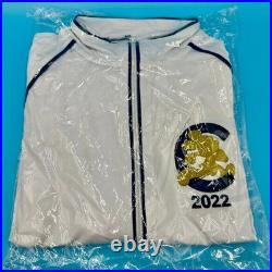 Official 2022 Club RunDisney member box with Women's Med Club Jacket Brand New