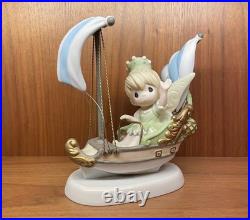 Precious Moments Disney Theme Park Exclusive Imagination Has No Age, Rare