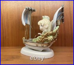 Precious Moments Disney Theme Park Exclusive Imagination Has No Age, Rare