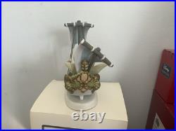 Precious Moments Disney Theme Park Exclusive Imagination Has No Age, Rare