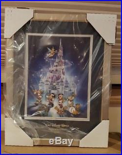 RARE 2008 Disney Christmas Castle Framed Pin Set LE 100! Original Box mint