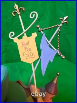 RARE Disneyland MAD TEA PARTY + TOMORROWLAND SKYWAY + DUMBO FLYING ELEPHANT Boxe