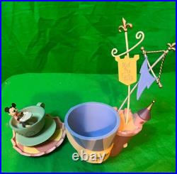RARE Disneyland MAD TEA PARTY + TOMORROWLAND SKYWAY + DUMBO FLYING ELEPHANT Boxe