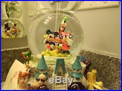 Rare Disney Theme Park Exclusive Musical Parade Double Snowglobe Dumbo Works