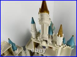 Retired Disney Parks Cinderella Castle Playset Disney World Landmark In Orig Box