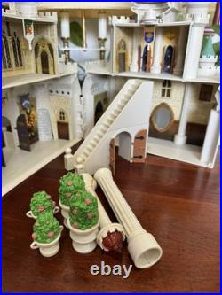 Retired Disney Parks Cinderella Castle Playset Disney World Landmark vintage