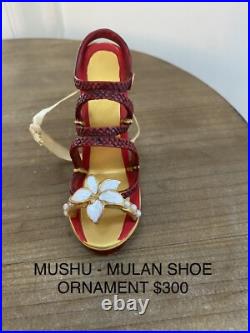 Retired Disney Theme Park Shoe Ornament Mushu Mulan Exc Cond 3Hx1 3/4Wx3D