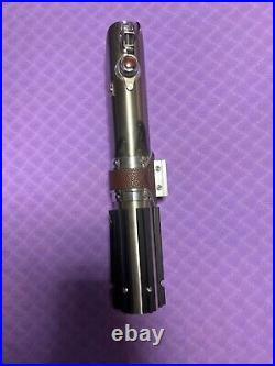 Star Wars Disney Galaxys Edge REFORGED LUKE SKYWALKER Legacy Lightsaber + sheath