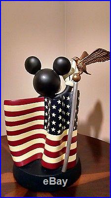 The Art of Disney Theme Parks Exclusive Mickey Mouse American Flag Statue USA