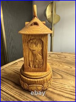 The Art of Disney Theme Parks Olszewski Tinkerbell In Hooks Lantern Heirloom Box