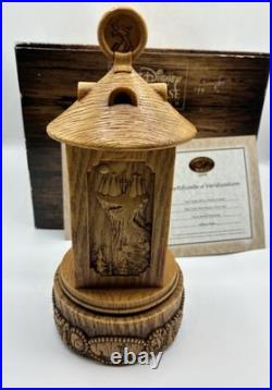 The Art of Disney Theme Parks Olszewski Tinkerbell In Hooks Lantern Heirloom Box