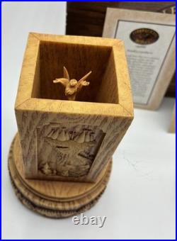 The Art of Disney Theme Parks Olszewski Tinkerbell In Hooks Lantern Heirloom Box