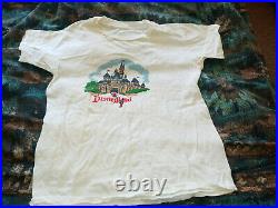 Vintage 70s Disneyland Theme Park Sleeping Beauty Castle T-shirt Mickey Mouse