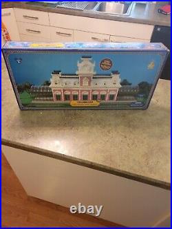 Vintage Disney MAIN STREET TRAIN STATION Theme Park HO Scale NIB SEALED
