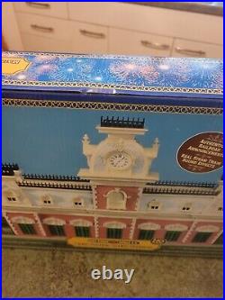 Vintage Disney MAIN STREET TRAIN STATION Theme Park HO Scale NIB SEALED