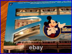 Vintage Disney World Theme Park Monorail Playset Rare Find TEAL- Mint New Vintage Disney World Theme Park Monorail Playset Rare Find TEAL- Mint New