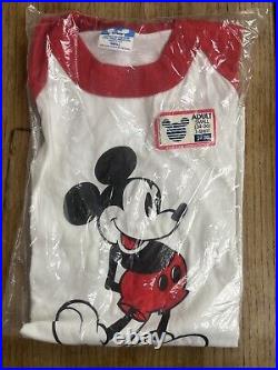 Vintage Mickey Mouse Disneyland T Shirt USA Disney Jersey Style Red 70's NOS S