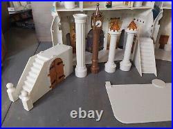 Vintage Walt Disney World Cinderella Castle Playset Retired w Play People