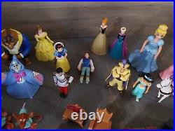 Vintage Walt Disney World Cinderella Castle Playset Retired w Play People