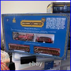 Vintage Walt Disney World R. R. HO Scale Train Set, Theme Park Collection NIB