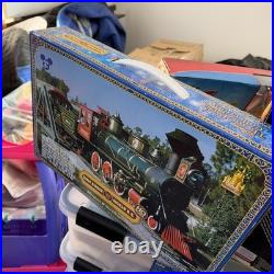 Vintage Walt Disney World R. R. HO Scale Train Set, Theme Park Collection NIB