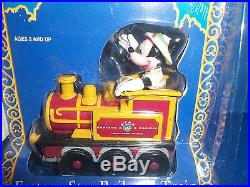 Walt Disney Theme Park Collection Mickey Mouse Train Die Cast Metal Vehicle New
