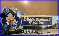 WALT DISNEY WORLD RAILROAD R. R. THEME PARK COLLECTION MICKEY & FRIENDS TRAIN Set