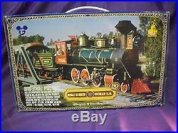 WALT DISNEY WORLD RailRoad HO Scale Electric Train Toy WDW Disneyland Theme Park