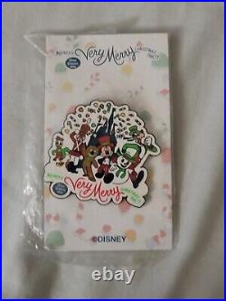 WDW -Mickey's Very Merry Christmas Party 2003 13 Pin Lot Mickey Tinker Bell LE