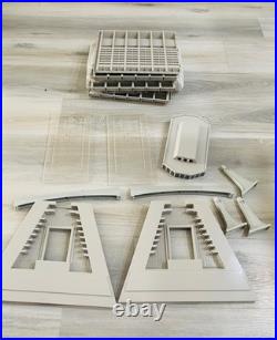 Walt Disney World Contemporary Resort Monorail Playset Theme Park Collection