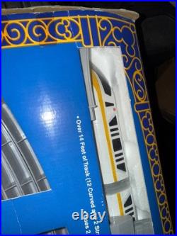 Walt Disney World Monorail Theme Park Set with 14ft Track