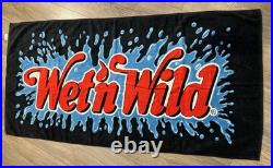 Wet N Wild Resort Water Park Vintage Towel & Tee Shirt Bundle Lot Size Medium