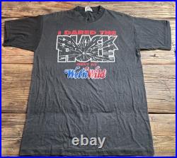 Wet N Wild Resort Water Park Vintage Towel & Tee Shirt Bundle Lot Size Medium