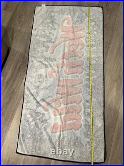 Wet N Wild Resort Water Park Vintage Towel & Tee Shirt Bundle Lot Size Medium